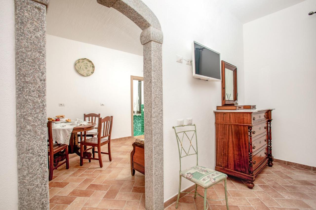 Vincent House Hotel Santa Teresa Gallura Exterior foto