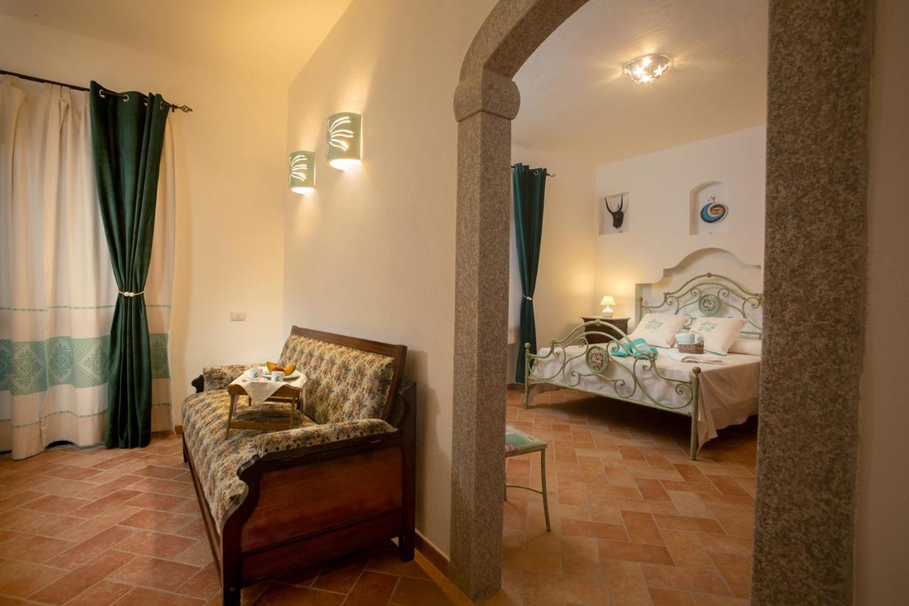 Vincent House Hotel Santa Teresa Gallura Exterior foto