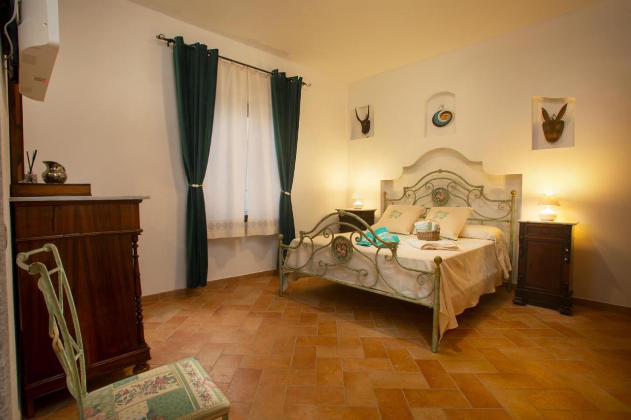 Vincent House Hotel Santa Teresa Gallura Exterior foto