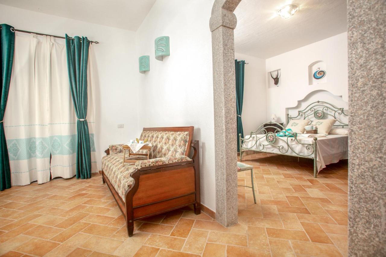 Vincent House Hotel Santa Teresa Gallura Exterior foto