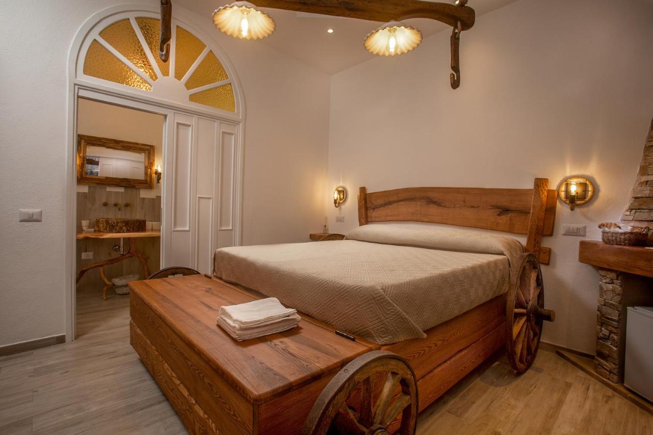 Vincent House Hotel Santa Teresa Gallura Exterior foto